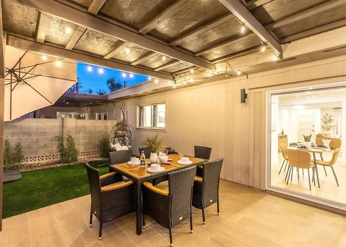 Opulent Old Town | Pool | Yard! Apartment